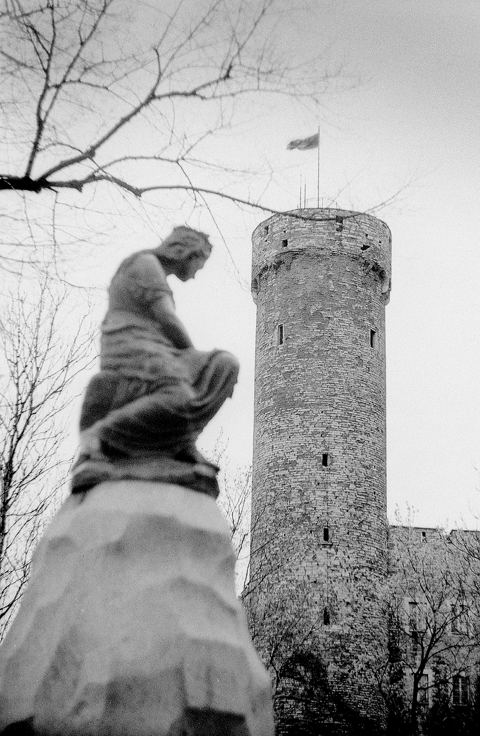 Linda Toompeal, A. Weizenbergi skulptuur, Rootsi bastionil 71