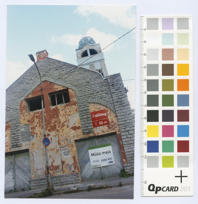 An old industrial building on Masina Street.