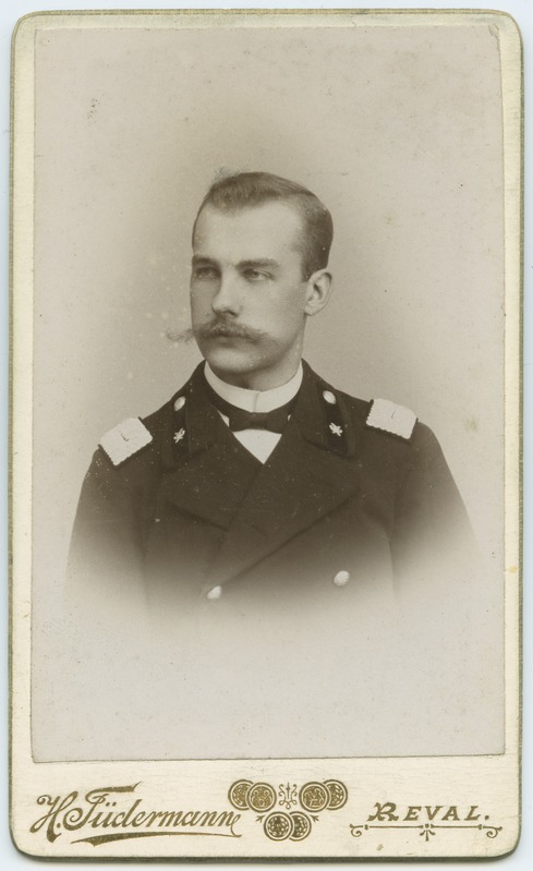 Mundris man's portrait
