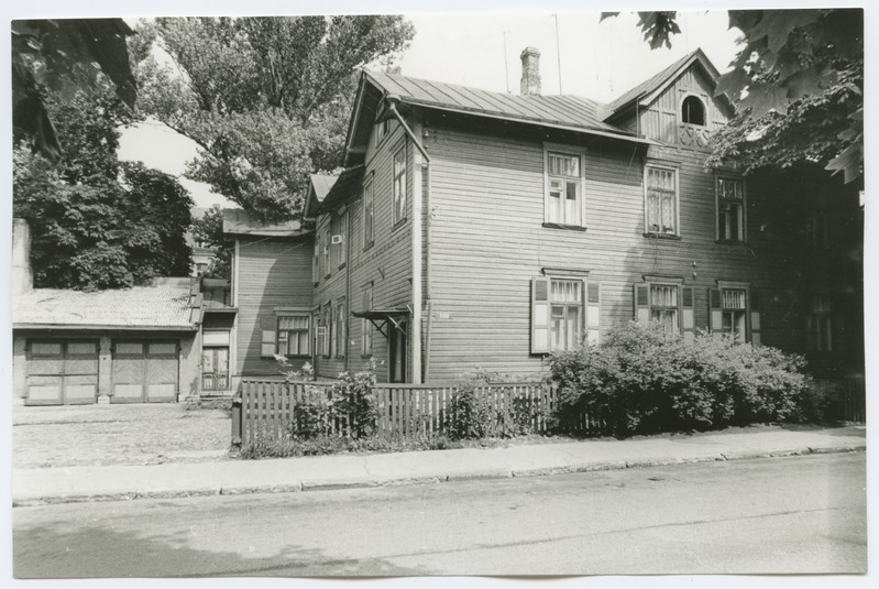 Double wooden building, Peeter Süda Street 1.