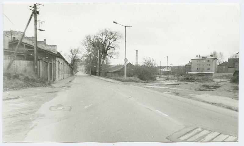 View along J. Tompi Street