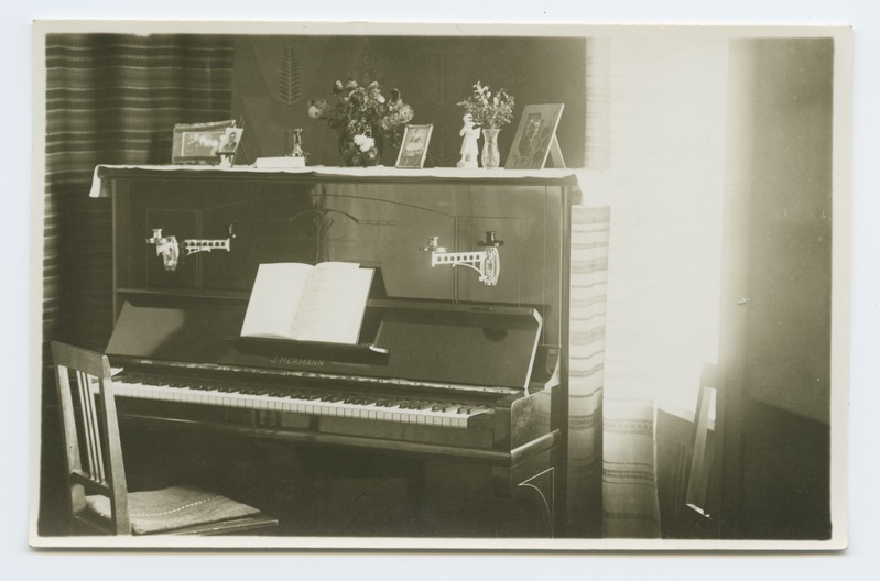 Apartment of Tallinn 12th primary school manager, living room corner with piano.