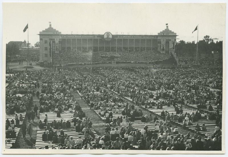 The 1950s song festival in Tallinn, view of the song square, behind the song square.