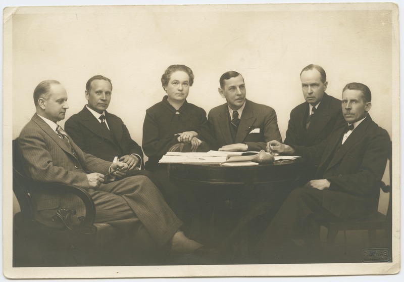 Group photo. Members of the founding meeting of the Estonian Master Photographers Association