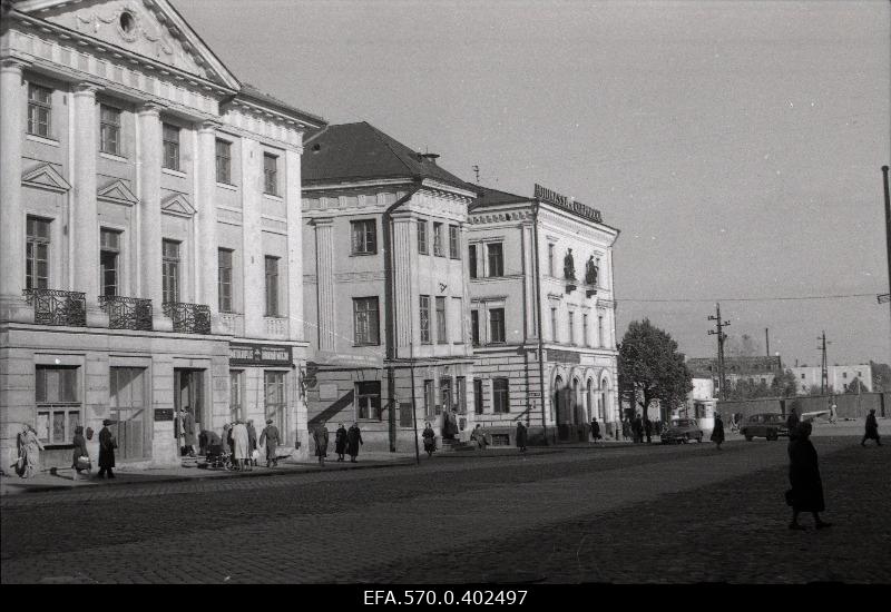 View of Tartu Raekoja Square.