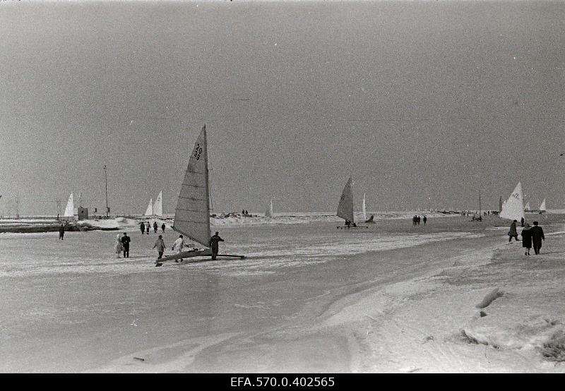 Ice sails in the Gulf of Tallinn.