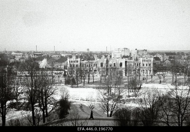 City view from Toompea towards the Baltic Station.