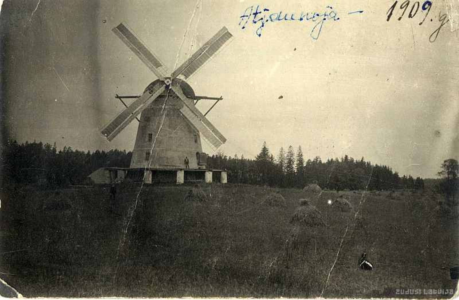 Liepupes parish. Restored Duntes windmills