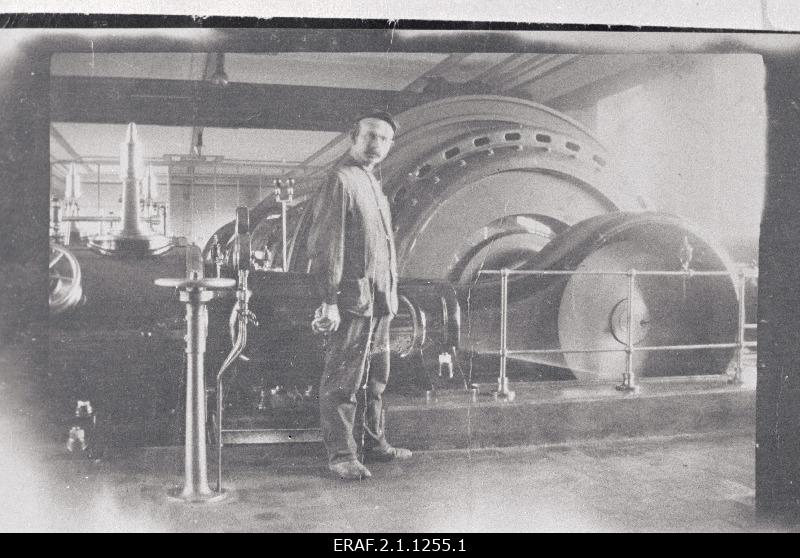 Julius Schültz - was a member of the Tallinn Committee of the Communist Party in 1918. Photo at the factory "Dvigatel".