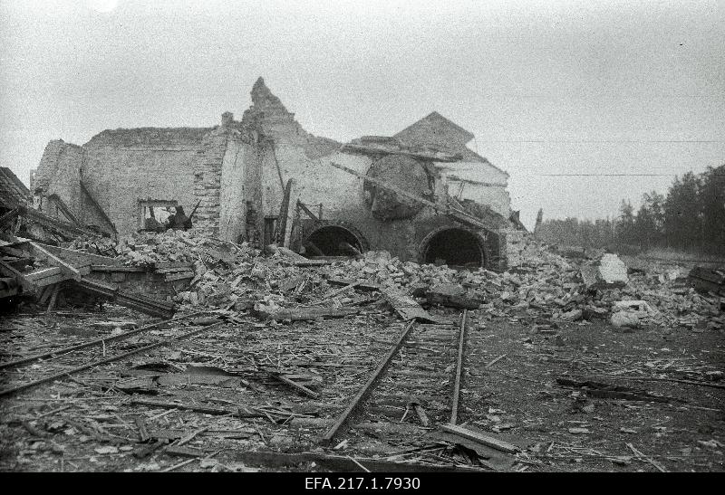 The ruins of the plant for immoving railways.