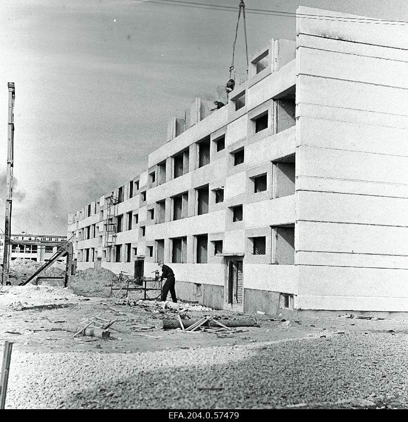 View of silicon silicon on the construction of large-scale experimental buildings in Mustamäe.