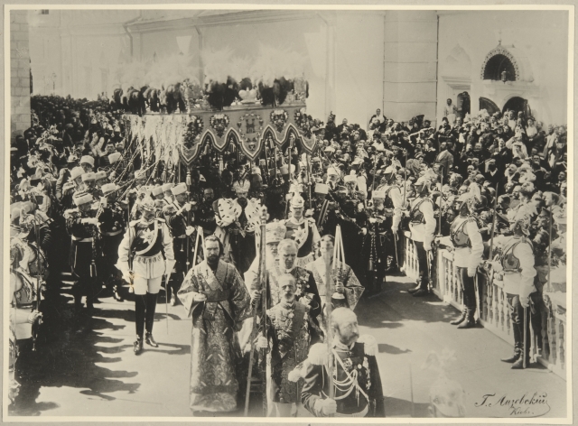 Emperor Nikolai II crowning