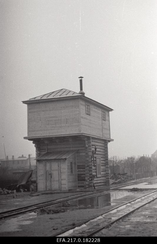 Restored water tower at Järva-Jaani railway station.