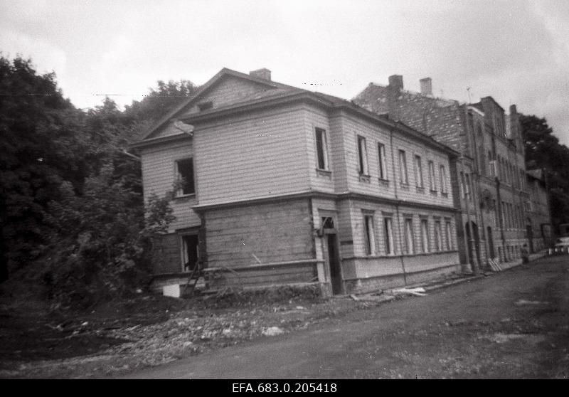 Wooden house Pioniers t 5 before dismantling.