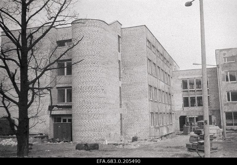 Construction of the Children's Police Clinic at the Central Hospital.