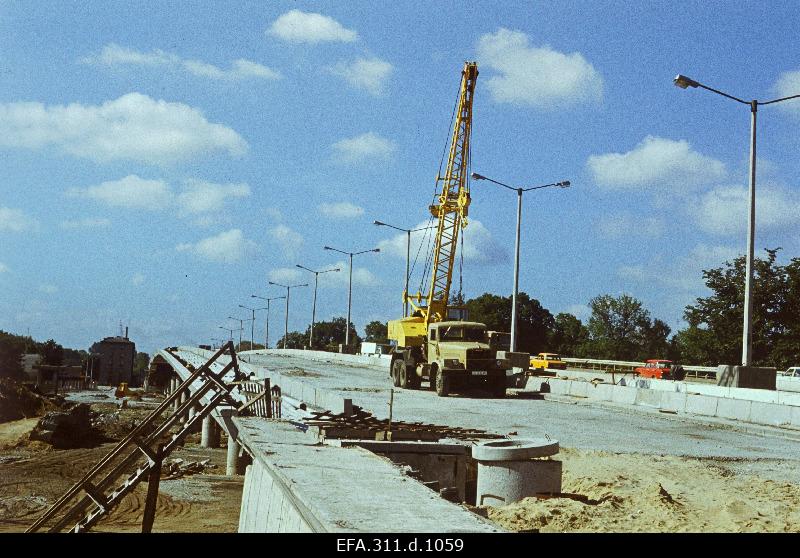 View of the construction of the viaduct of the Pärnu road.