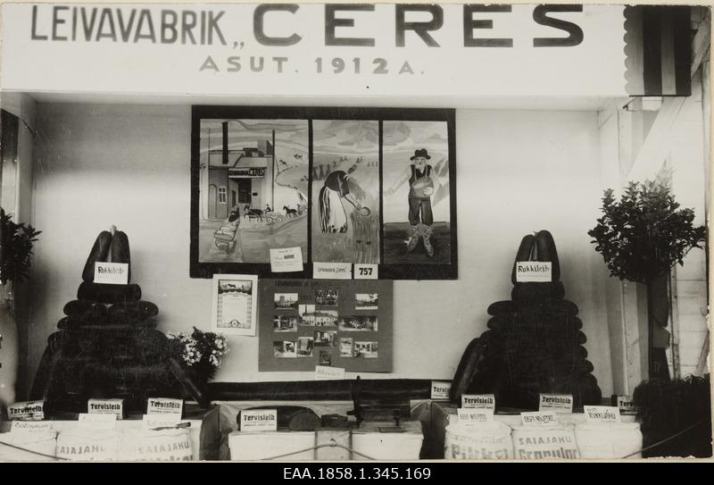 Exhibition of breads and flours at the exhibition in Tartu of "Ceres" bakery