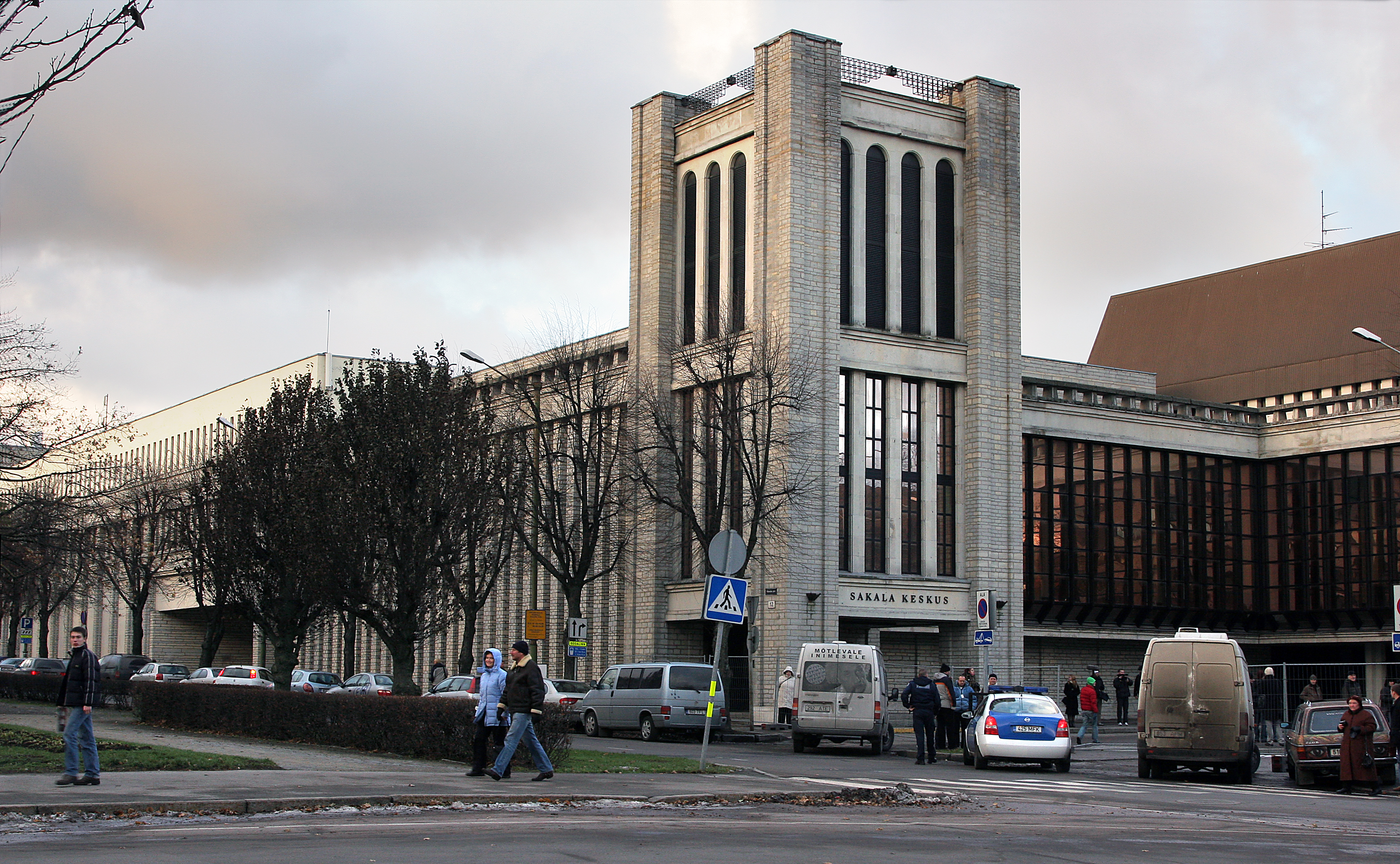 Sakala Centre (population also known as Karla Cathedral) 2006