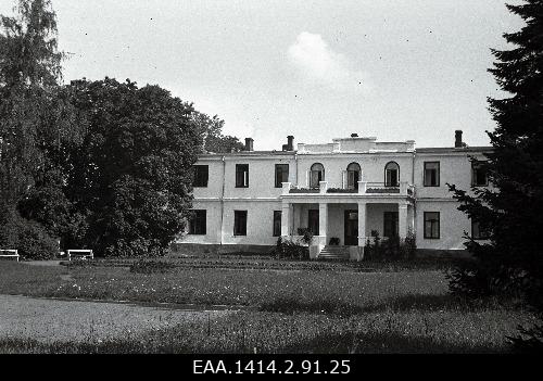 Main building of ORGITA Manor