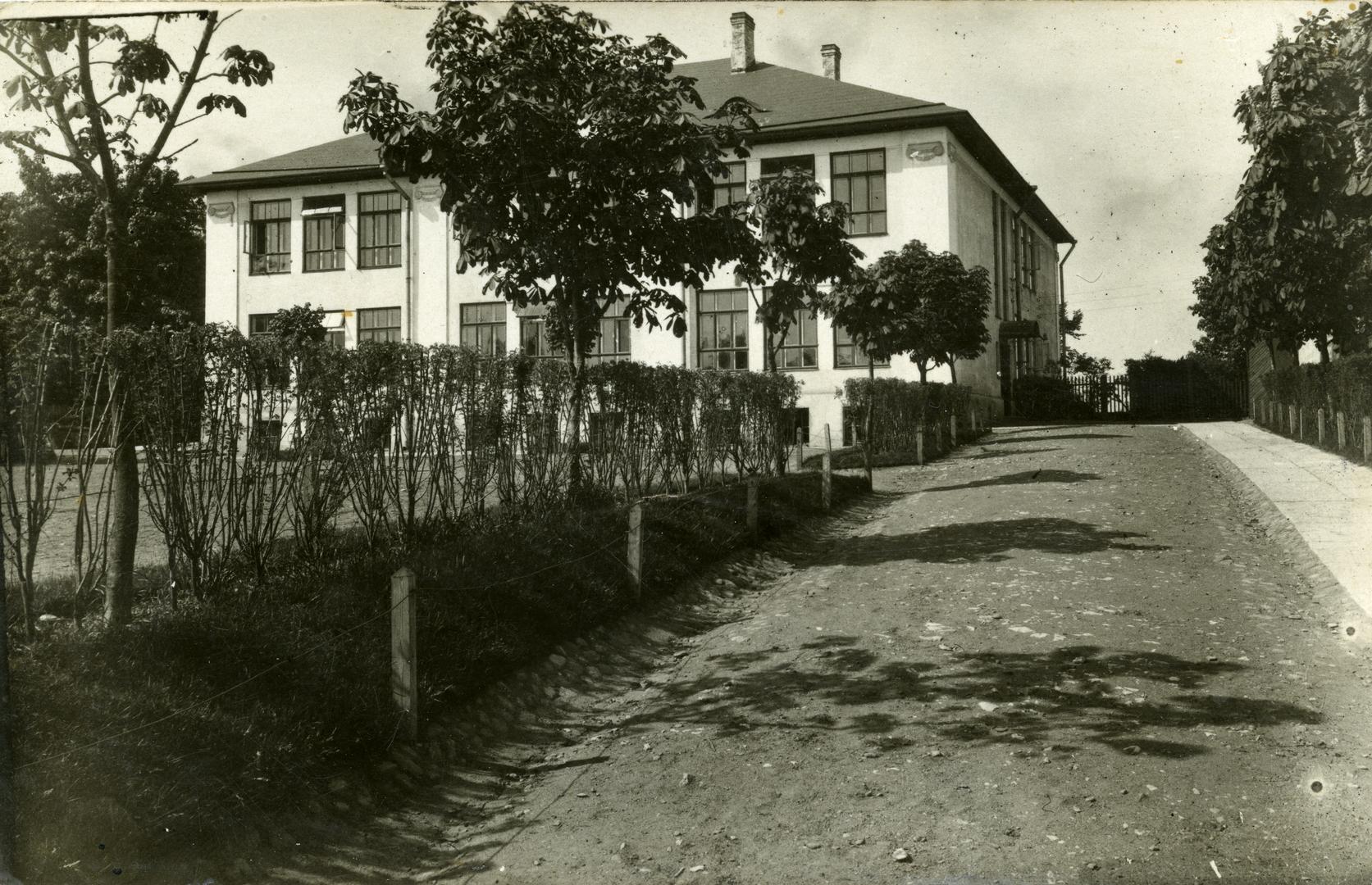 Tallinn City 5. Primary school school house 14. November 1926