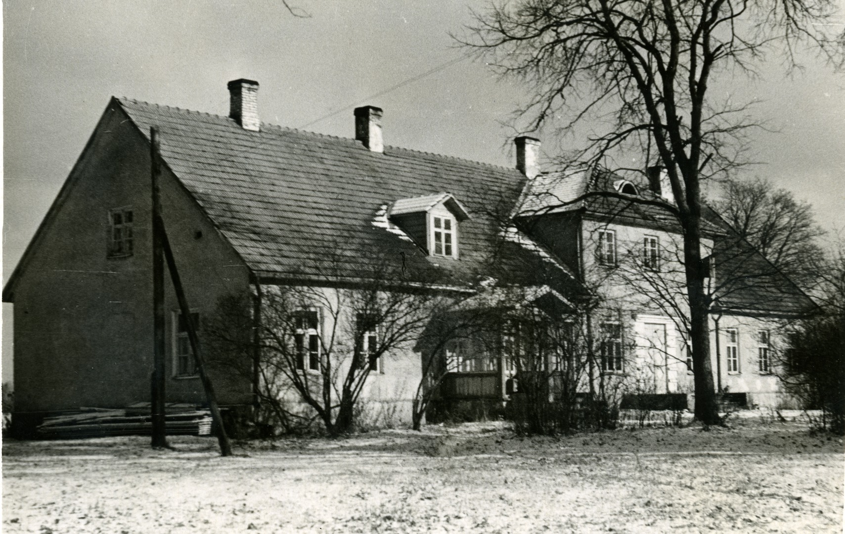 Kirivere 8-kl School building