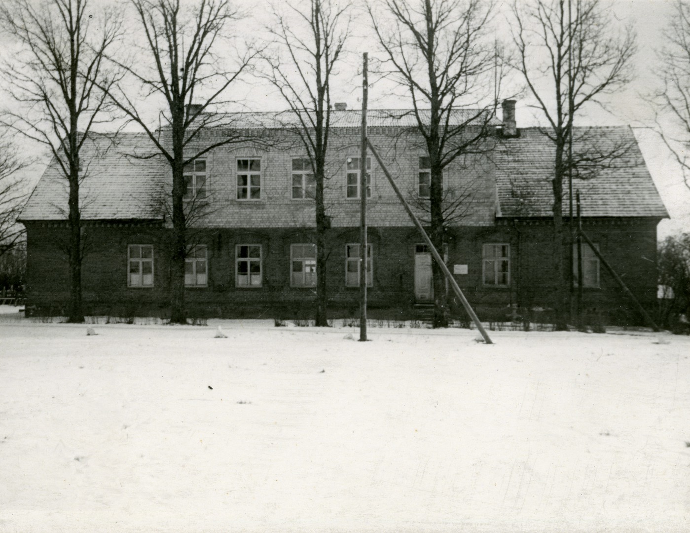 Viljandi County Paala 8-kl School buildings