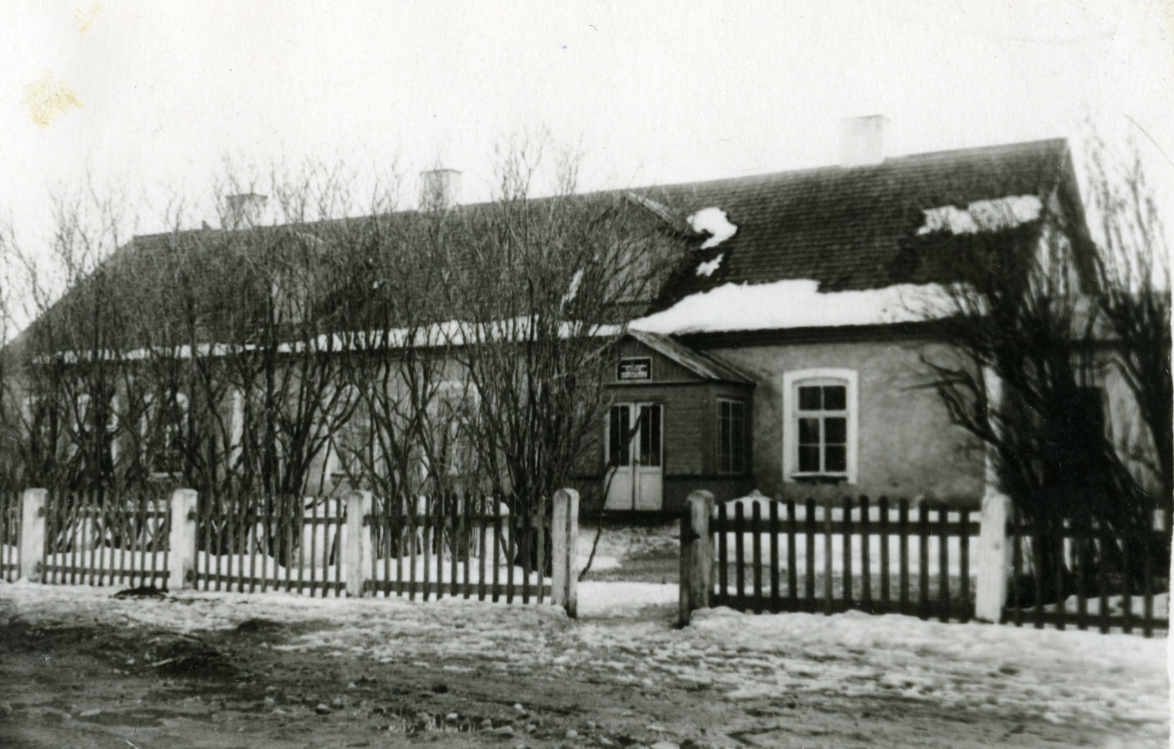 Hellamaa 8-kl School buildings in Saaremaa