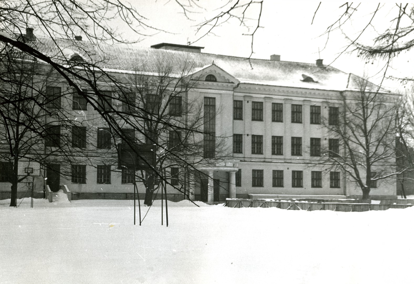 Miina Härma nim Tartu 2. High school building
