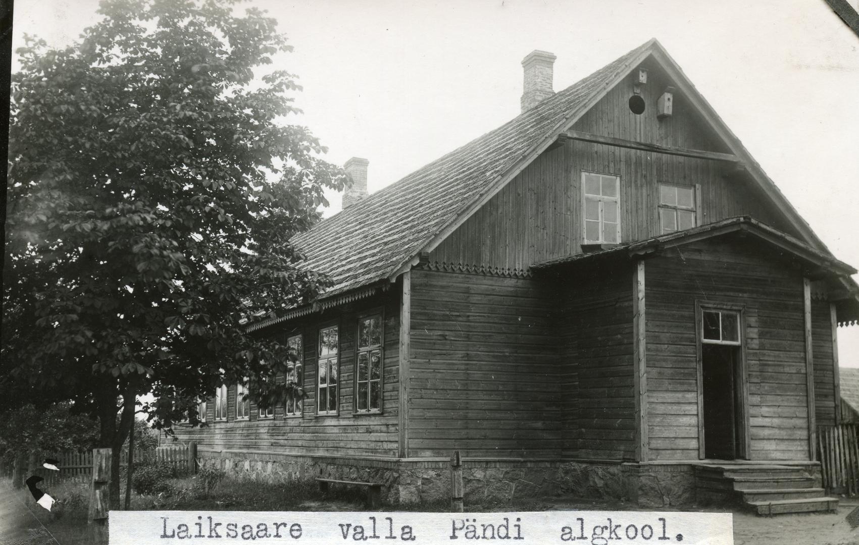 Laiksaare municipality Pändi Algkooli building
