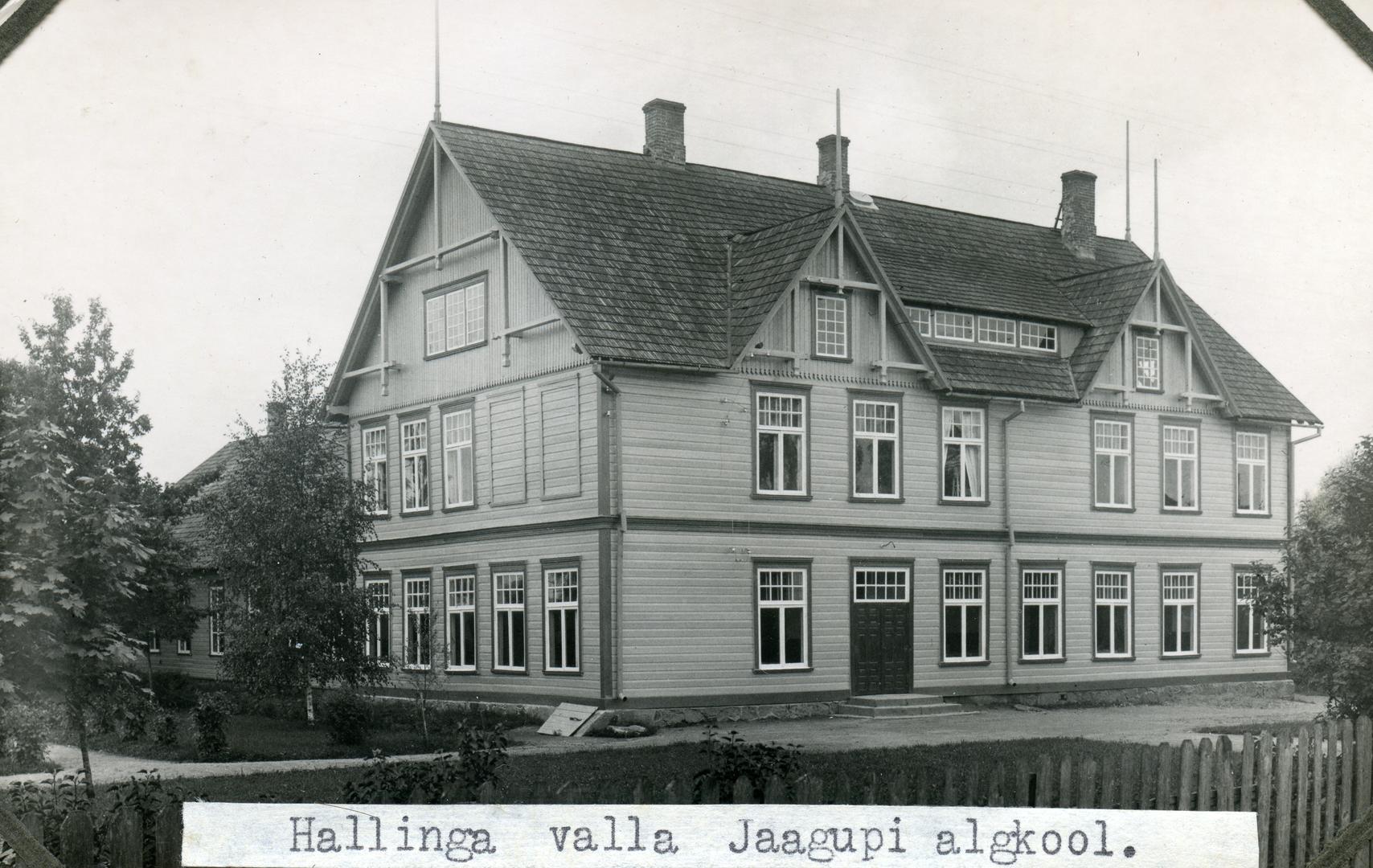 Halinga municipality Jaagupi 6-kl Algkooli building