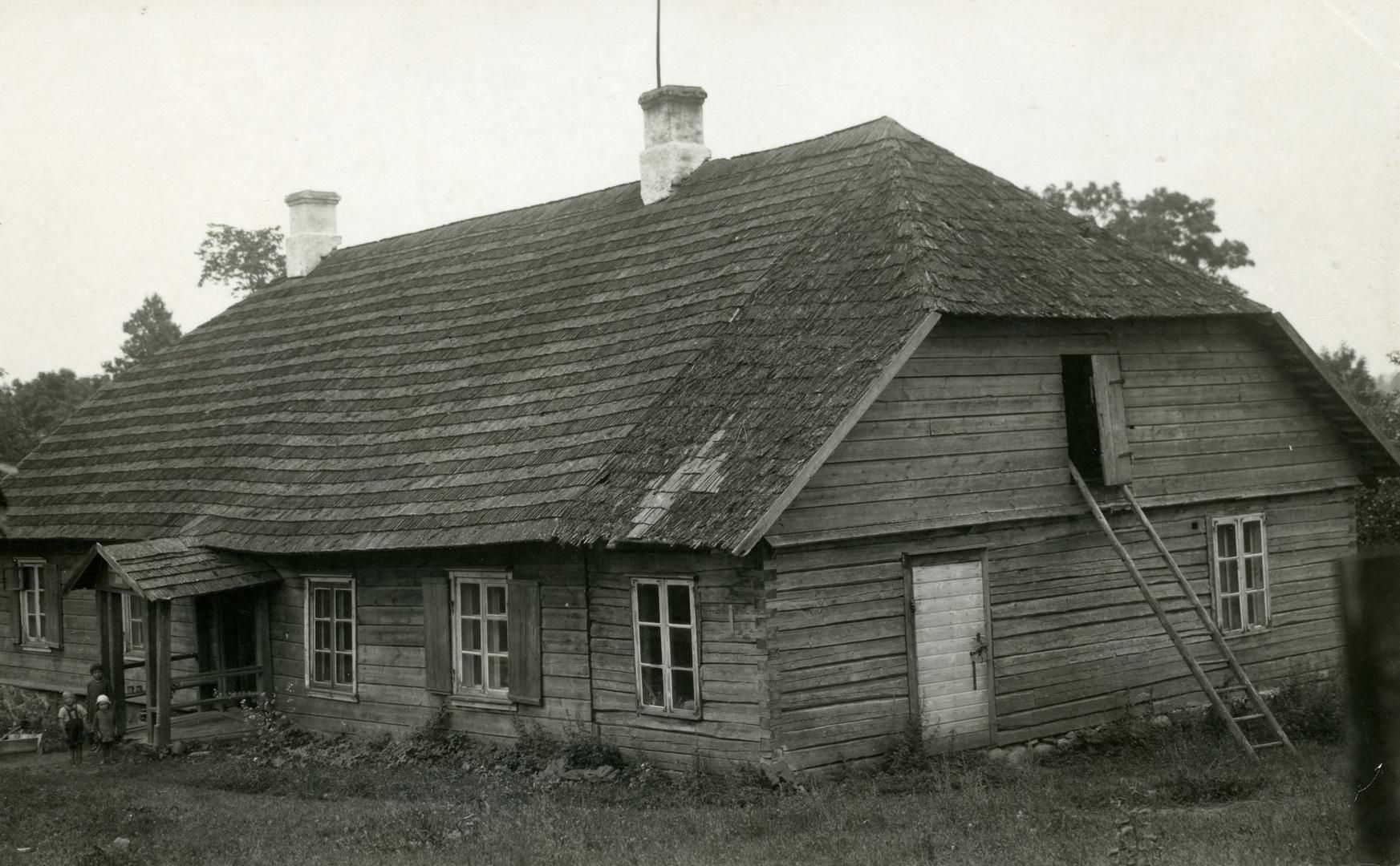 New municipality Änni Algkooli building in Viljandi county