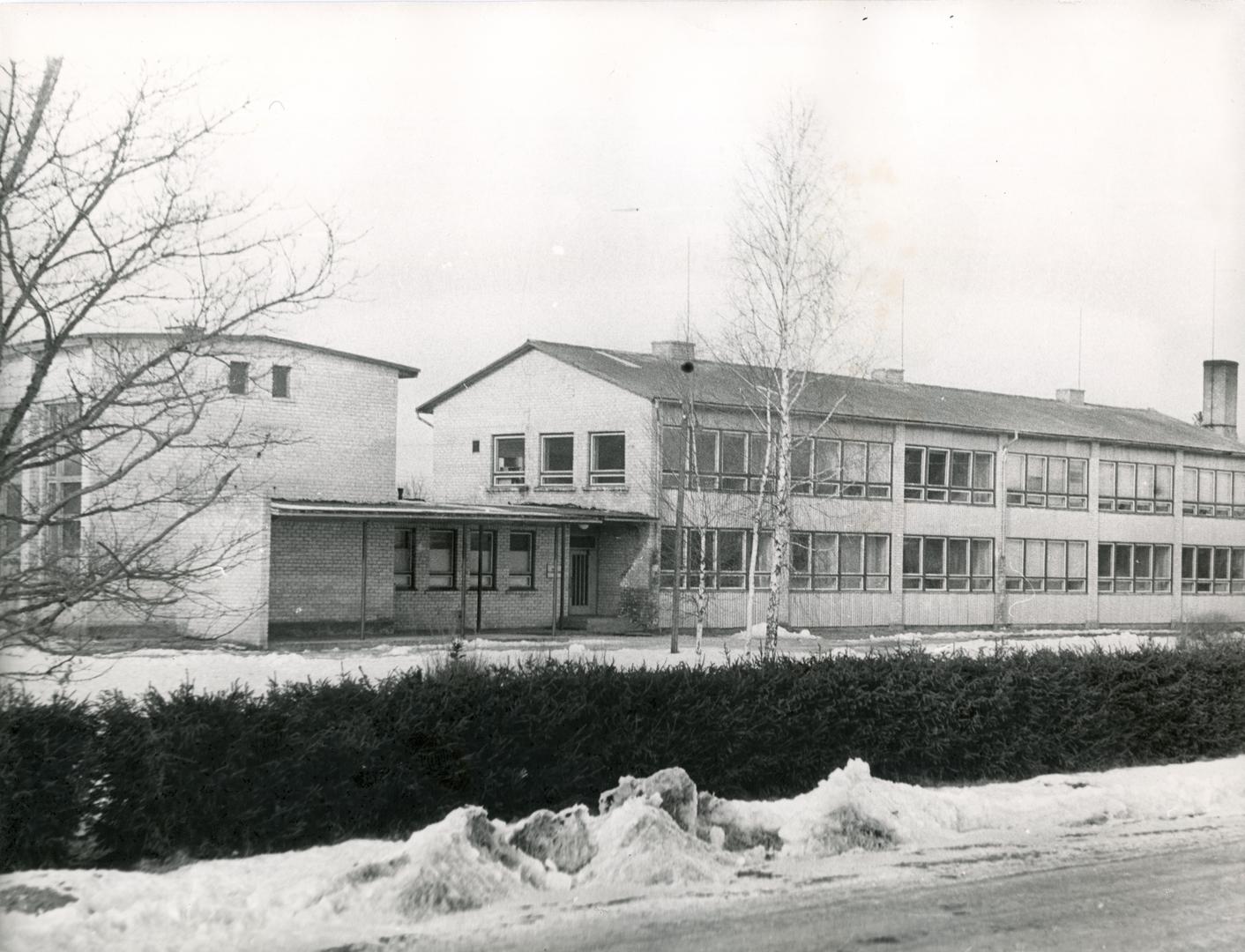 Kergu Main School in Pärnu County