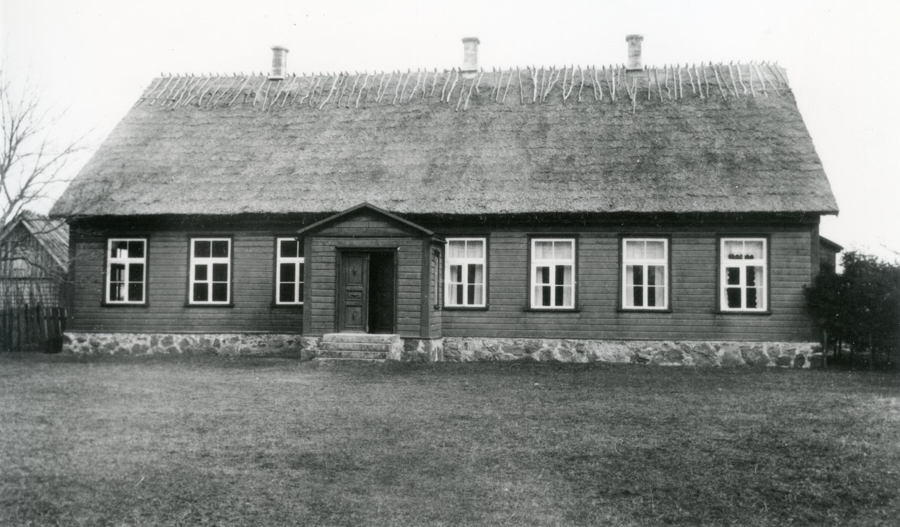 Saaremaa Kurttummade School building Holy