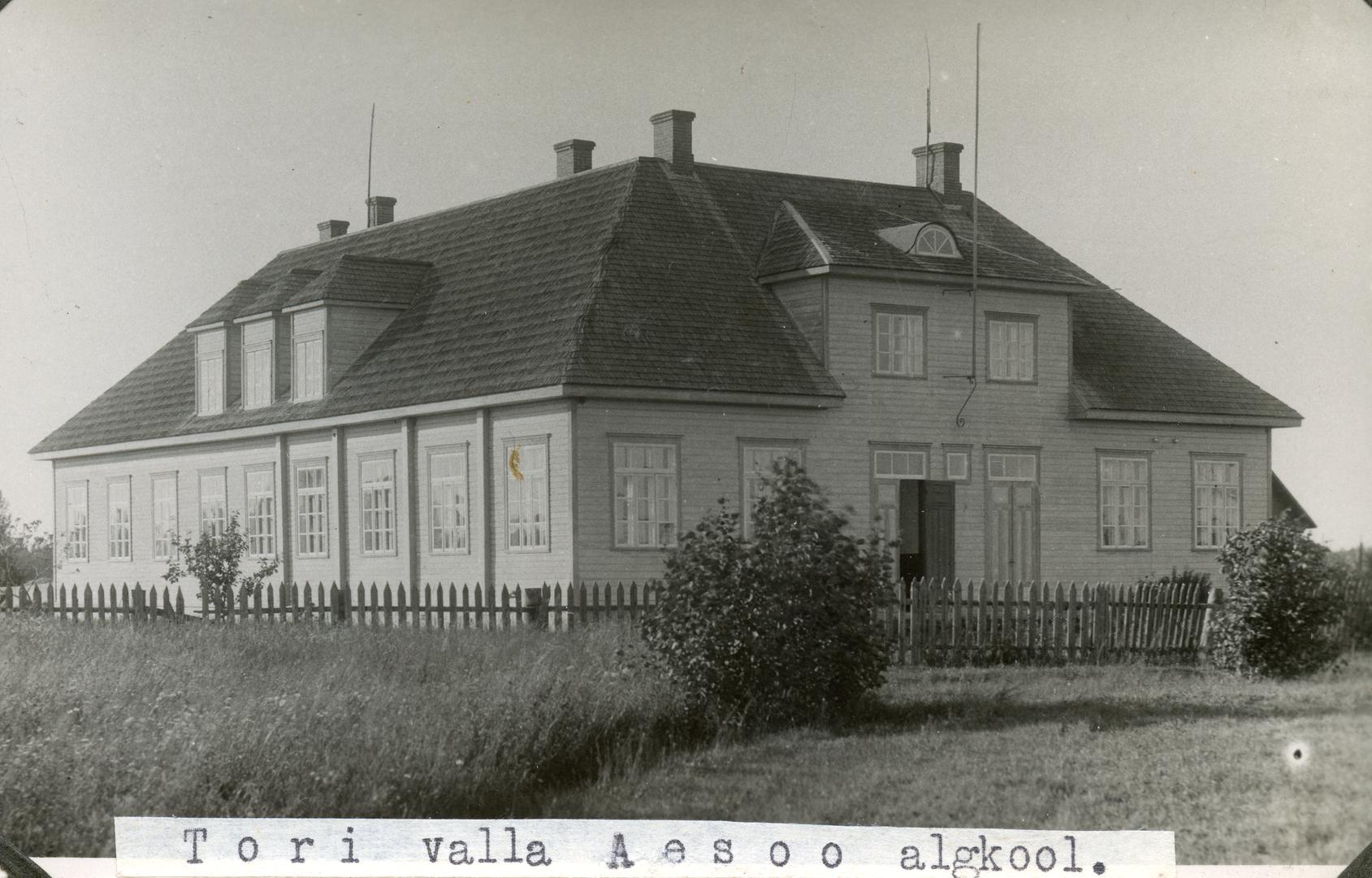 Tori municipality Aesoo 6-kl Start school building (built 1927)