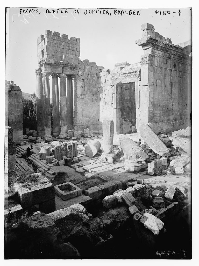 Façade, Temple of Jupiter, Baalbek (Loc)