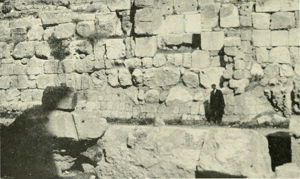 Image from page 335 of "The Holy Land and Syria" (1922)