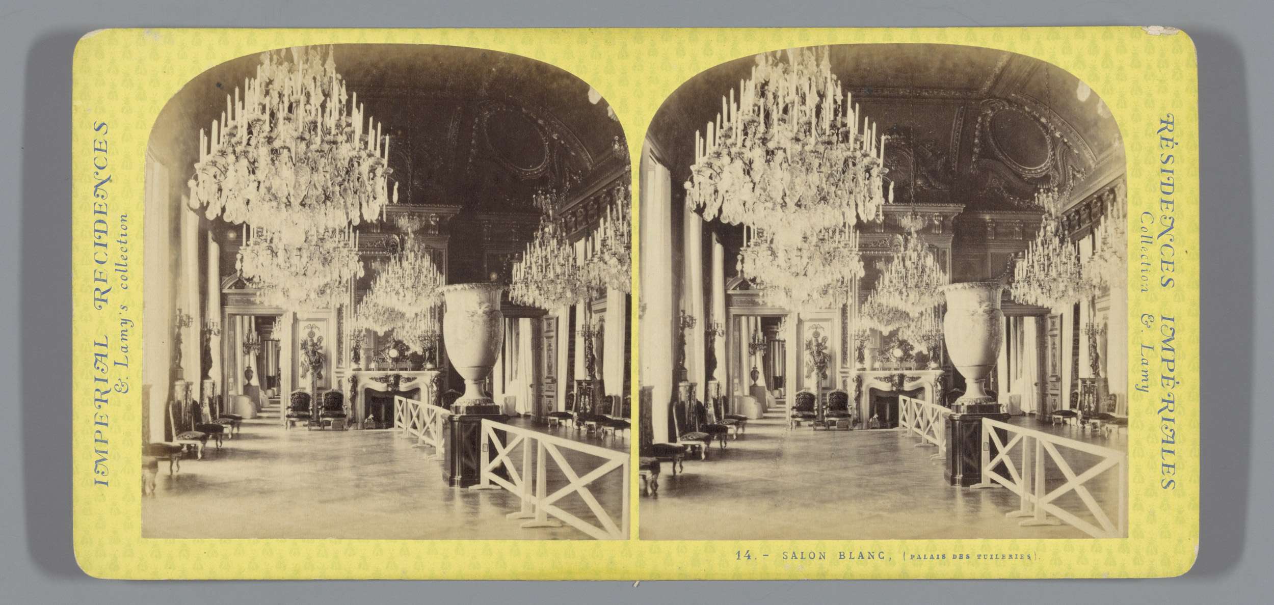 Interior van een salon in the moment Palais des Tuileries in Paris, Salon Blanc, Imperial Residences