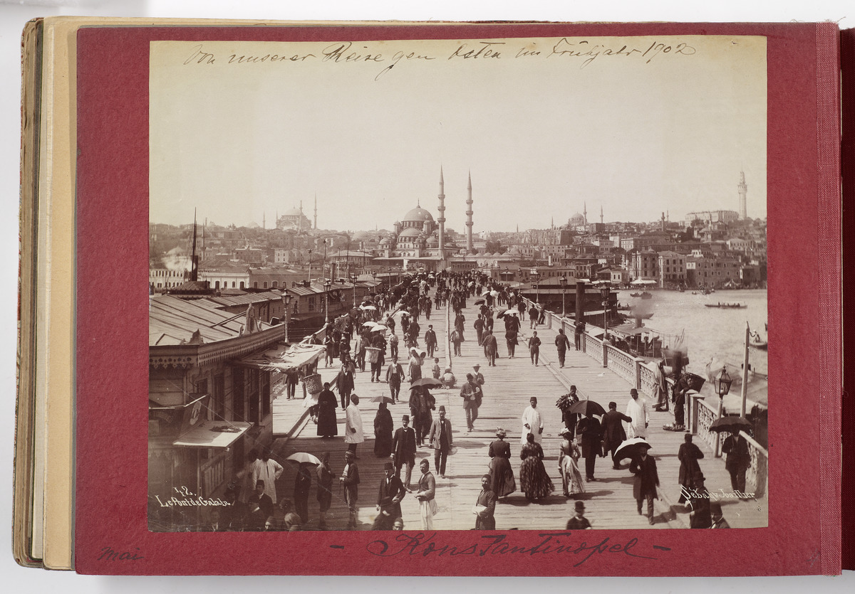Galata bridge in Constantinopolis