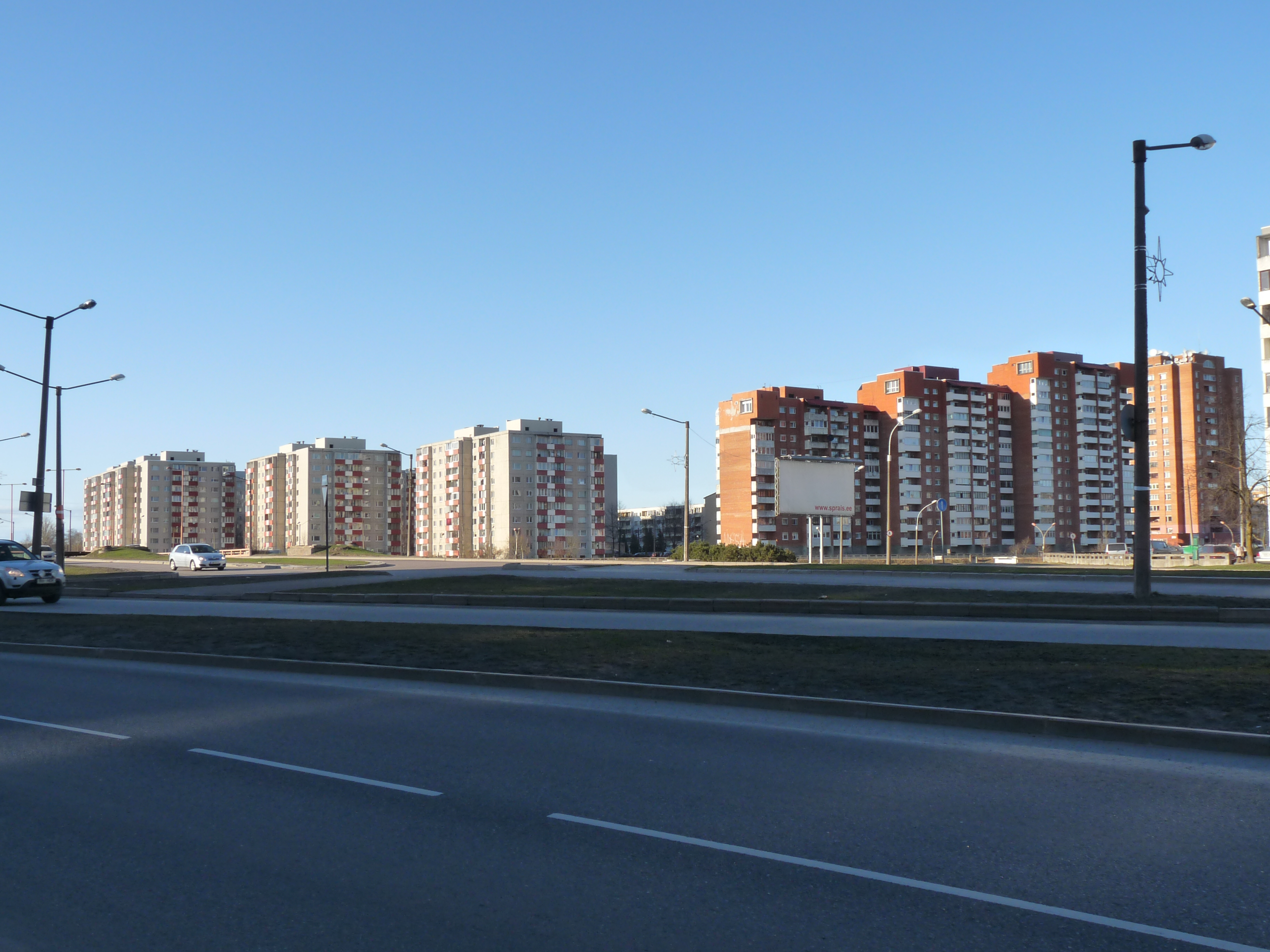 EU-EE-Tallinn-LAS-Laagna-Koorti - Apartment buildings on Koorti street
