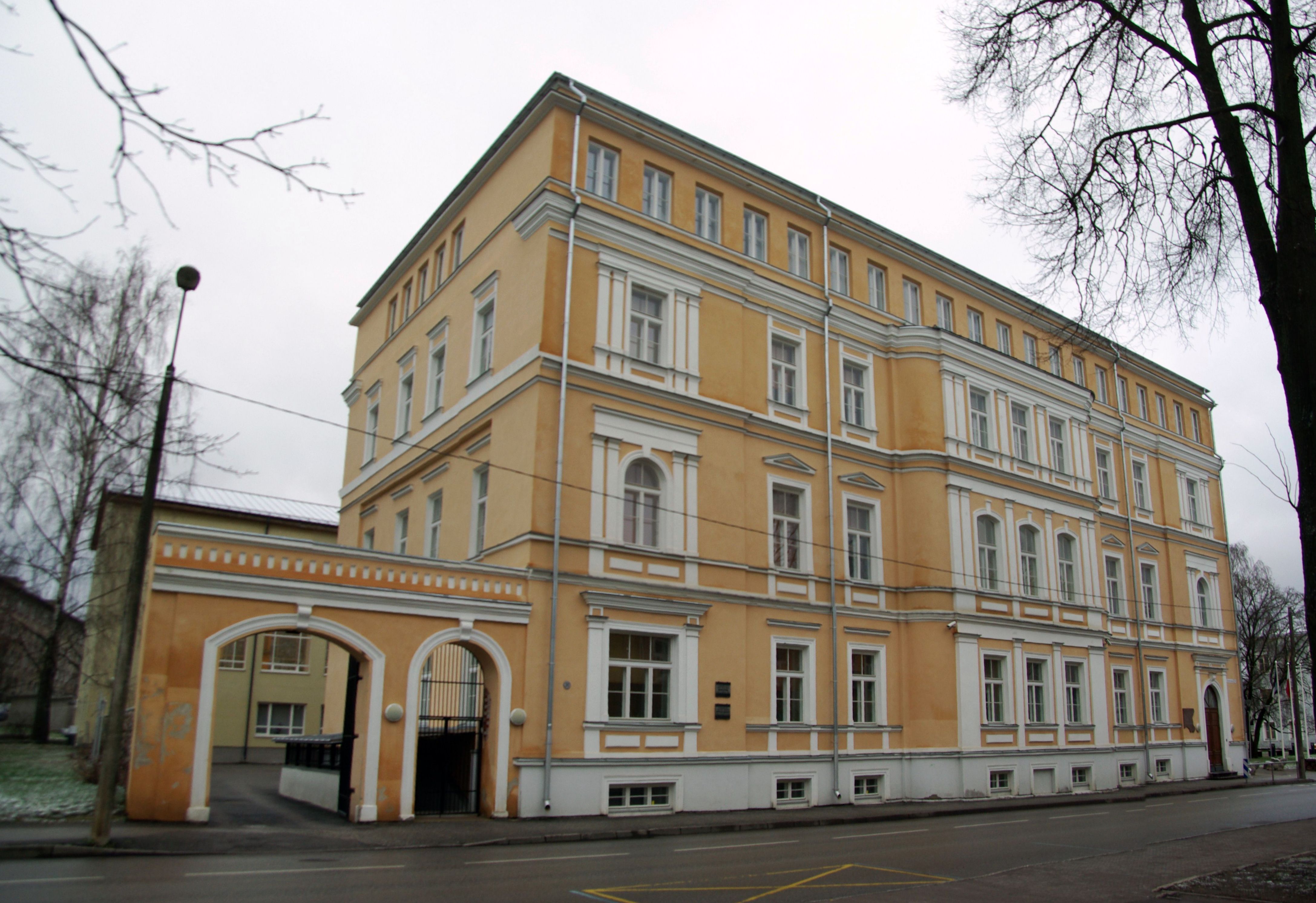 Jaan Poska gümnaasium - Gümnaasium Tartus, Vanemuise 35.