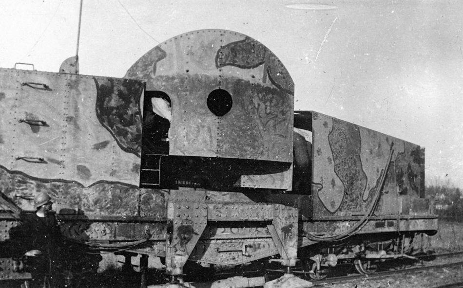 09_03101 Artillery: WWI Aviation-Related Photos taken in France, c. 1914-1917