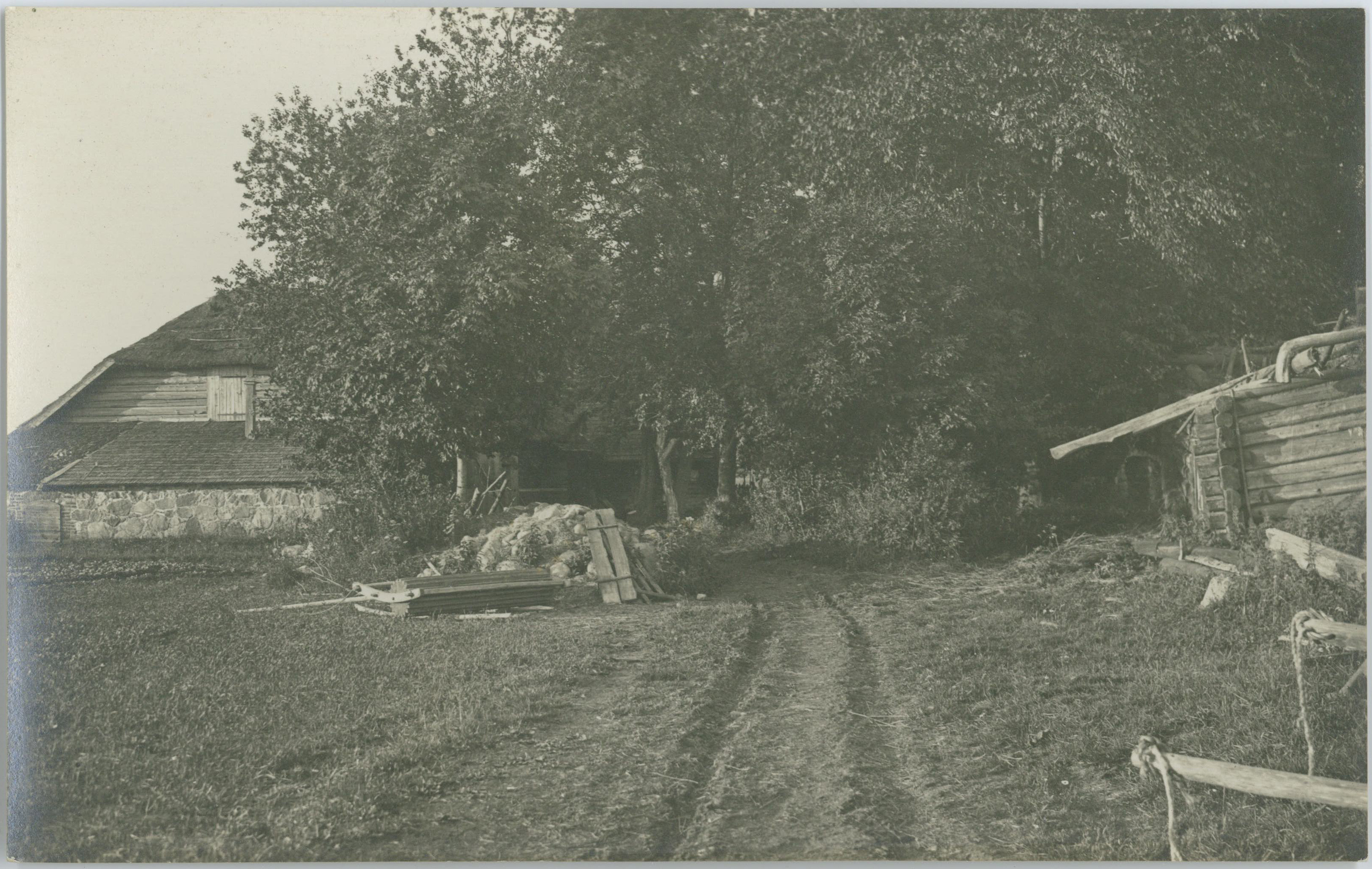 Buildings of the Tossu farm and the night of the workplace of the Tannasilma River