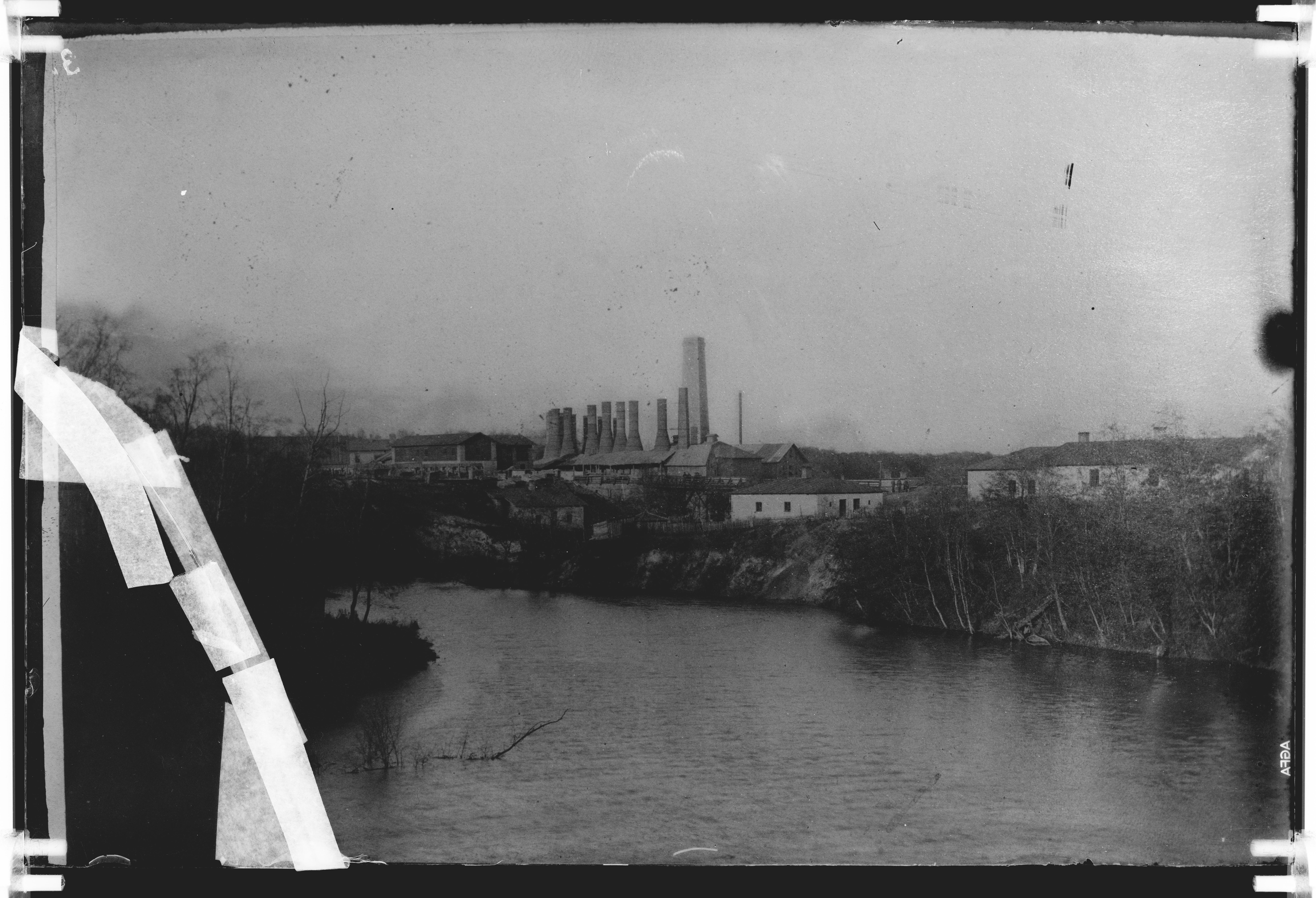 View bottle ovens. On the right Sillaküla apartments
