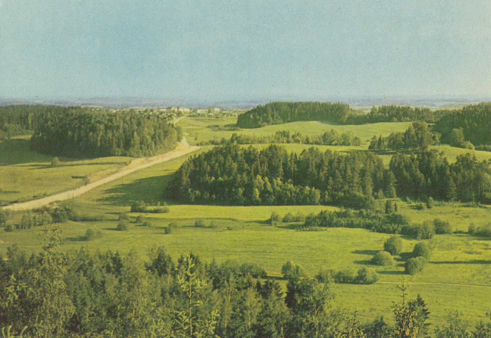 Postcard of the Estonian Soviet view of the small MUNAMÄELT 1970