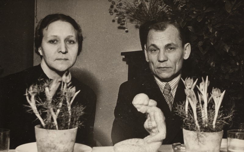 Albert Kivikas koos abikaasaga