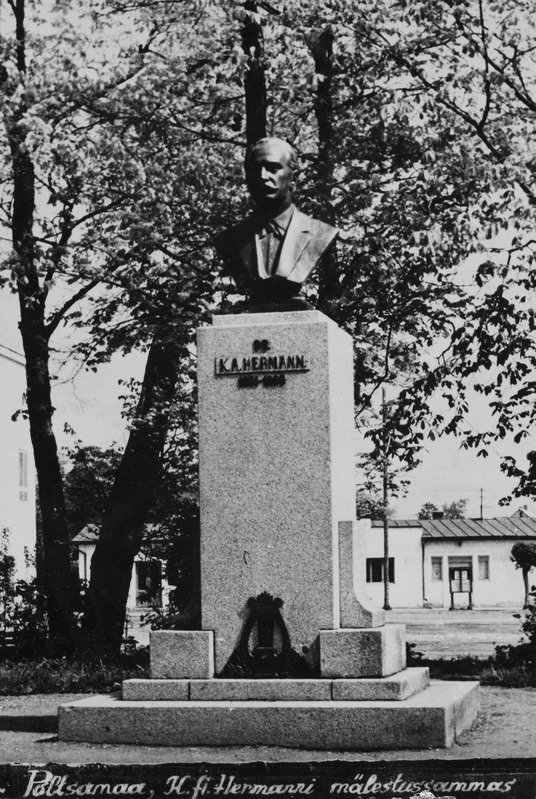 Karl August Hermanni mälestussammas Põltsamaal