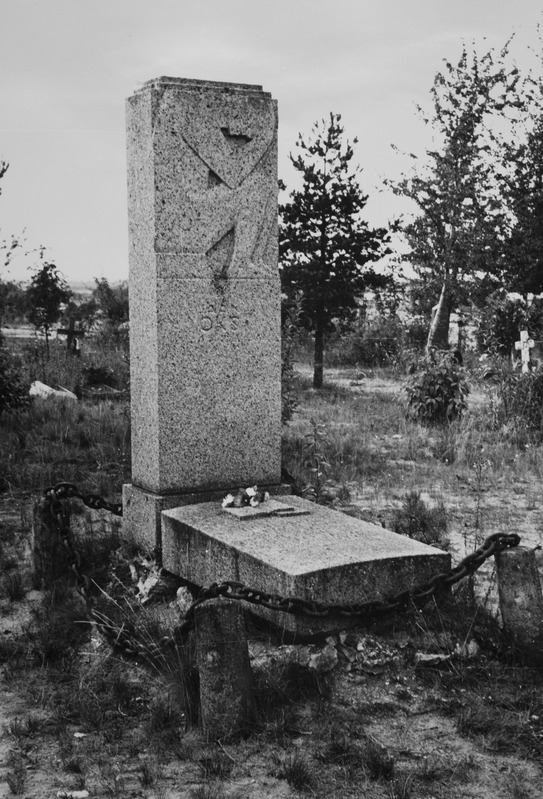 Jaan Oksa haud Rahumäe kalmistul