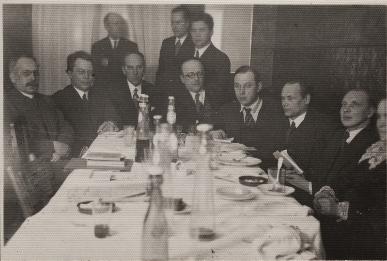 Pen-klubi koosolek Segerlinis 1932