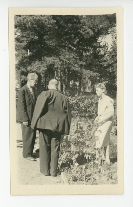 Friedebert Tuglas, Johannes Semper, Elo Tuglas aias
