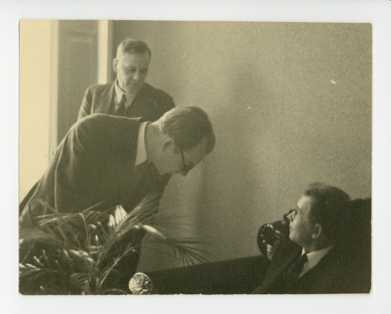 Eduard Ole, Peeter Kurvits, Friedebert Tuglas, märts 1938